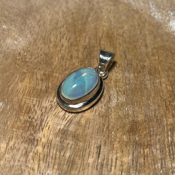 Natural Ethiopian Opal 925 Sterling Silver Pendant - Picture 6 of 15